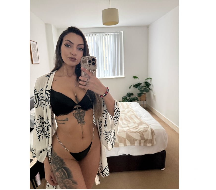 Escorts West Yorkshire Leeds - Photos for KASSY BRANDÃO❤️‍🔥GIRLFRIEND🥰🔥 REAL 💯%