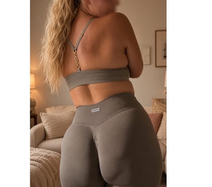 Adult Entertainment Luton Town Centre Luton - Photos for Thick Sophie for your service 💋