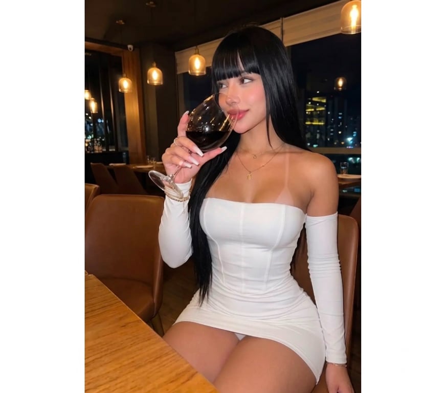 Escorts East London Bethnal Green - East London - Photos for ✨ BEAUTIFUL LATIN CHARM WITH AN AMAZING PERSONALITY ✨