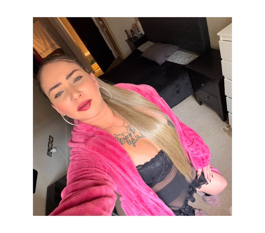 Escorts Greater Manchester Manchester - Photos for Your Wild Brazilian Queen 👑🔥 Can You Handle It?