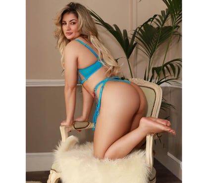 Escorts Creekmouth East London - Photos for 🔥BLOND GIRL 🔥