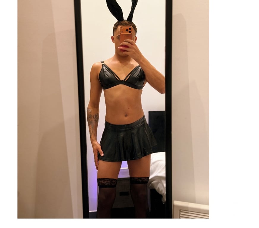 Trans Escorts Merseyside Liverpool - Photos for Feemboy hot party 🔥😈