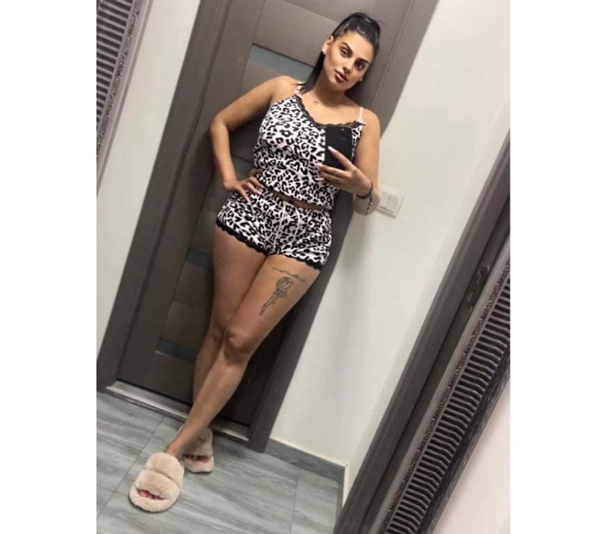 Escorts South West London Earlsfield - South West London - Photos for Hello guys I'm JASMINE