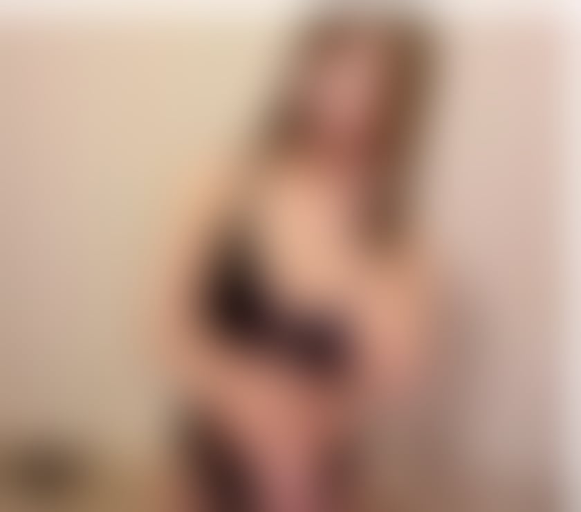 Escorts Surrey Woking - Photos for New Fresh and juicy Thai girl in town ❤️💯