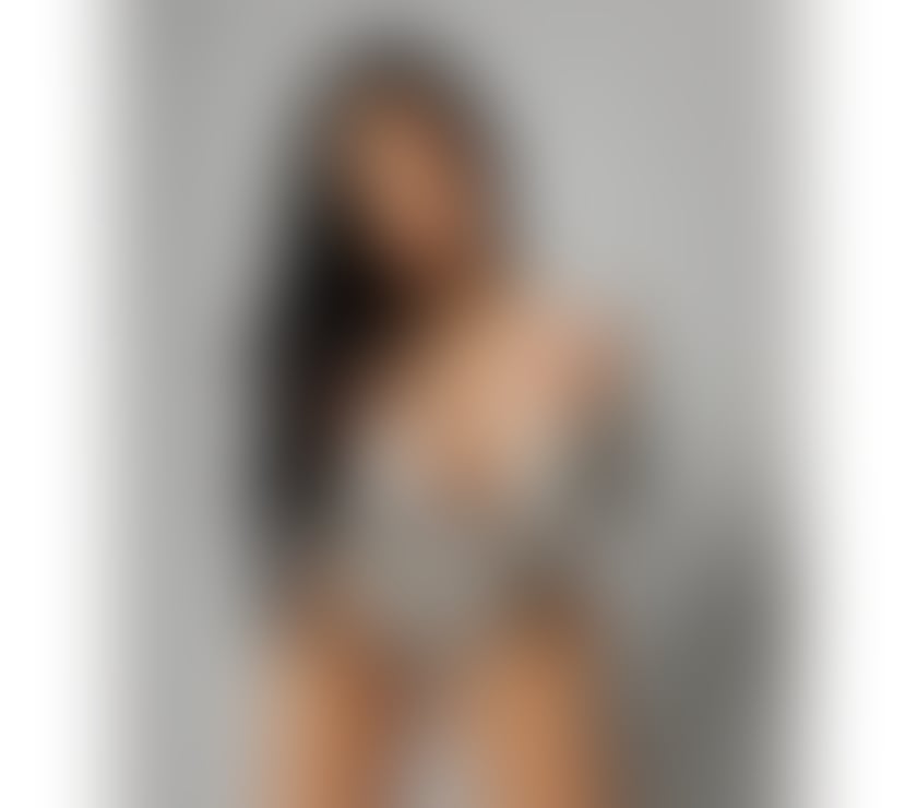  Escorts & Erotic Massage Willesden Green Station North West London - Photos for 🔥 SENSUAL, ATTRACTIVE AND CHARMING BRUNETTE 💋