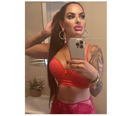  Escorts & Erotic Massage Leytonstone East London - Photos for SEXY MARTINA NEW IN THE TOWN🔝👠📞