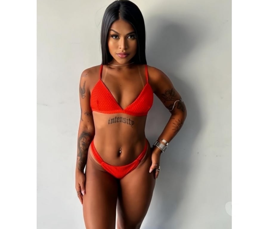 Escorts West Yorkshire Bradford - Photos for Brazilian brunette with silicone 🇧🇷🇧🇷🌶️