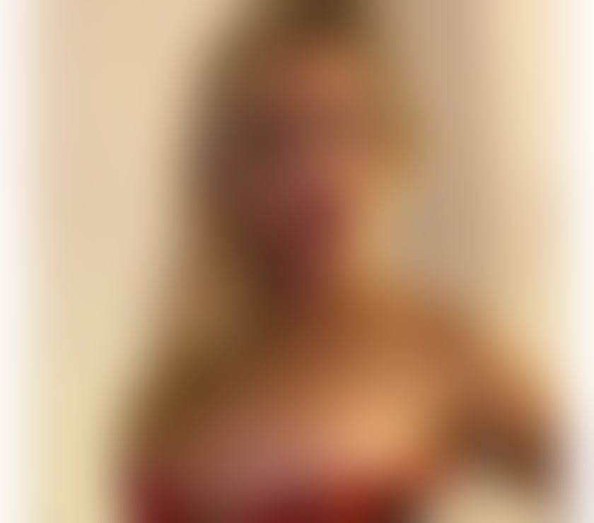 Escort Brentwood Station Brentwood - Photos for 💎 Julia BEAUTIFUL BRAZILIAN LUXURY OUTCALL 💎