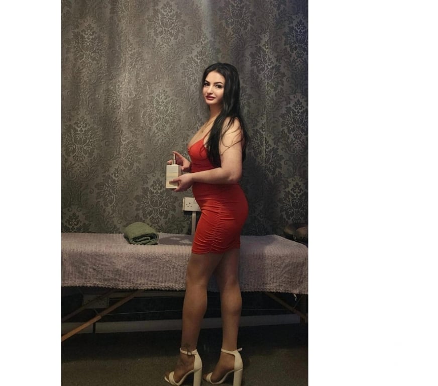 Escorts West Yorkshire Leeds - Photos for Deep tissue massage by Jennifer