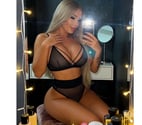 GOLDEN 💎Your ULTIMATE ESCAPE 💎PARTY GIRL