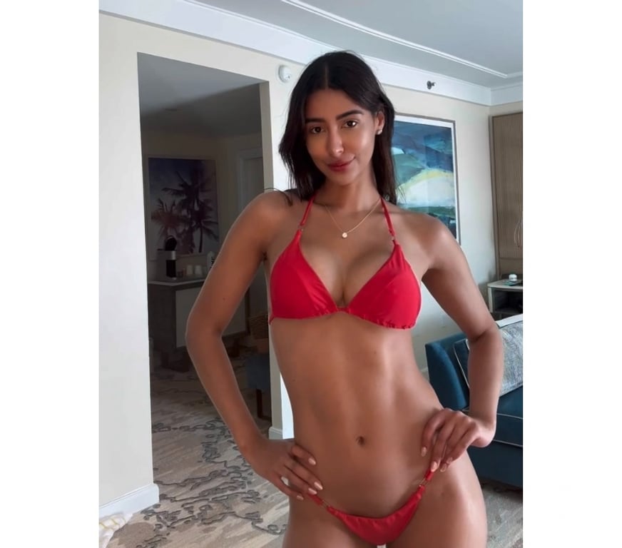 Escorts West Midlands Birmingham - Photos for Bella - Lets Enjoy a Good Time!