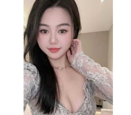 Escort Jesmond Newcastle upon Tyne - Photos for NEW Busty Girl LARA Kissing Full Body Massage