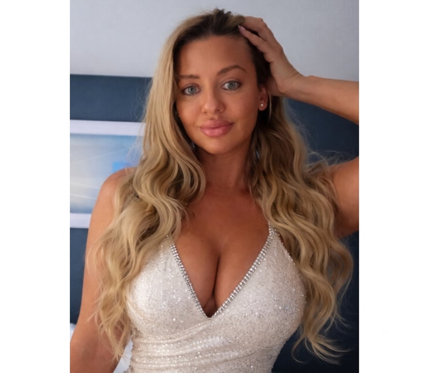 Escorts North West London Finchley Road Station - North West London - Photos for MISS HOTTIE NEW IN TOWN DONT MISS OUT
