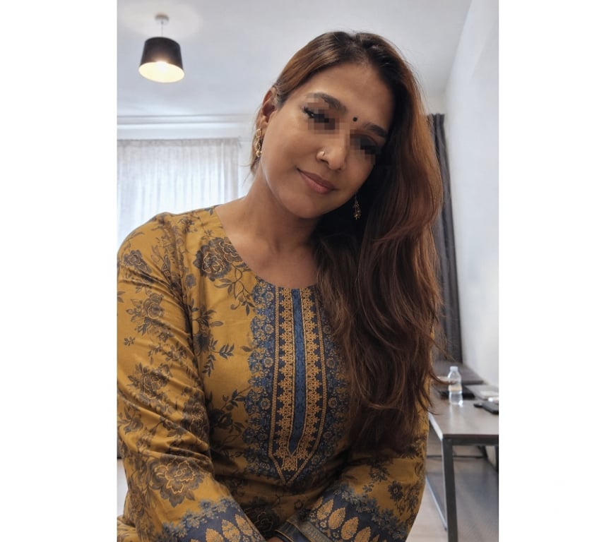 Escorts Slough Slough Town Centre - Slough - Photos for SOUTH INDIAN TAMILNADU GIRL SEETHA IN SLOUGH