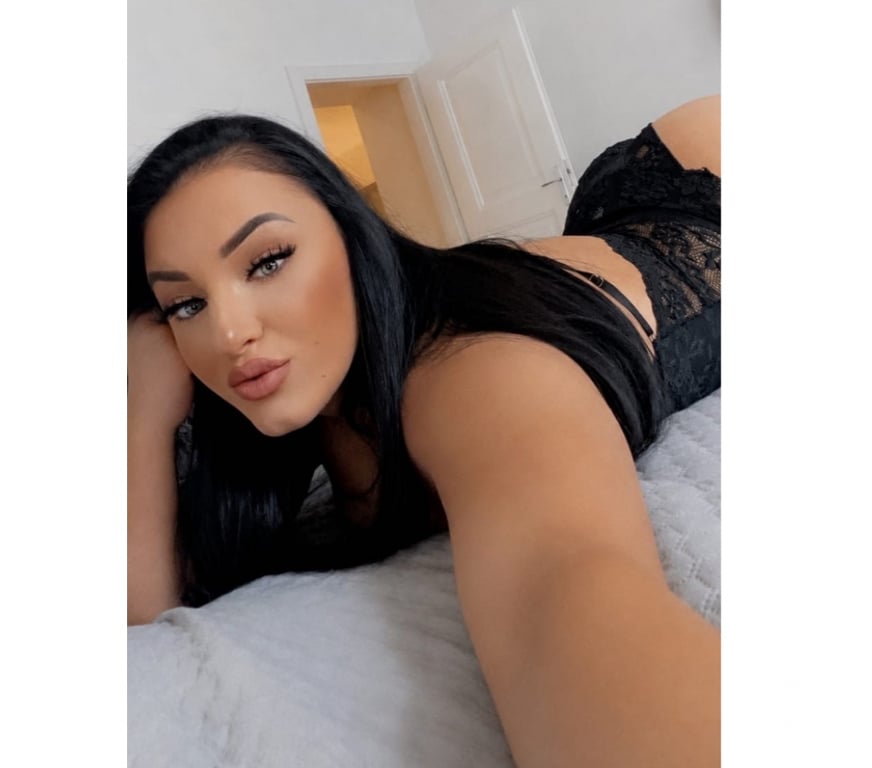 Escorts West Yorkshire Leeds - Photos for Brumy now Leeds