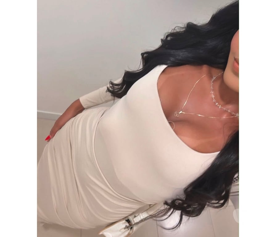 Escorts Derbyshire Derby - Photos for Camila Hot Brunette 🥰🔥