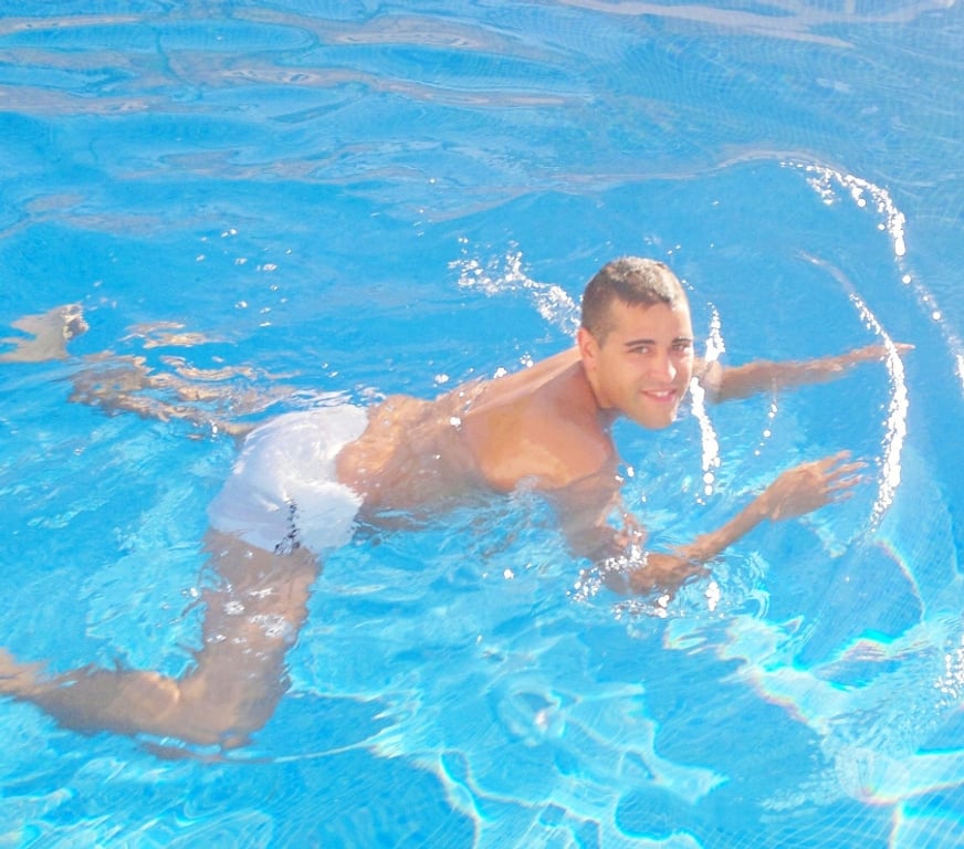  Gay massage West Yorkshire Leeds - Photos for ⭐ Try Me For A Good Time ⭐