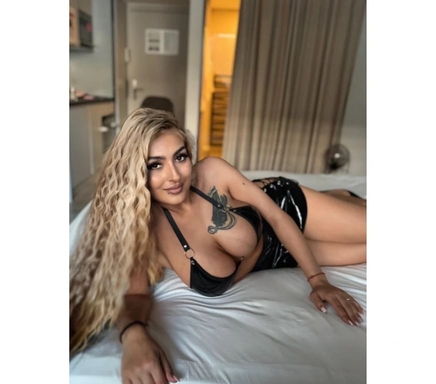 Escorts Lancashire Blackpool - Photos for New Escort Arrived , Readyy For Partyy ! ❤️🥰💋