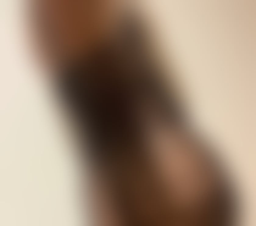 Escorts North West London Willesden Green - North West London - Photos for Amber 07518037057 London Zone 2 25 y o 30 mins £100