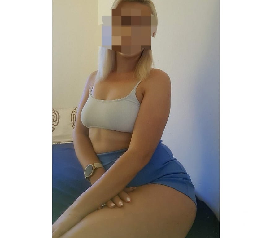 Escorts West Yorkshire Leeds - Photos for ✨️Sexy blonde big ass 🍑 hot and horny ✨️