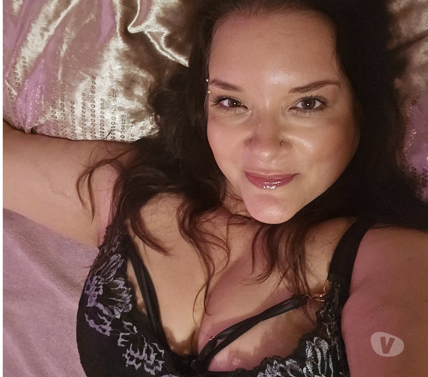 Adult Entertainment Norfolk Great Yarmouth - Photos for Content, Video Calls Online service ONLY