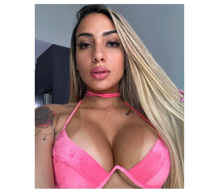 Escorts East London London City Airport - DLR Station - East London - Photos for 🌟Beautiful BLONDE BRAZILIAN GIRL AND PARTY 🥳