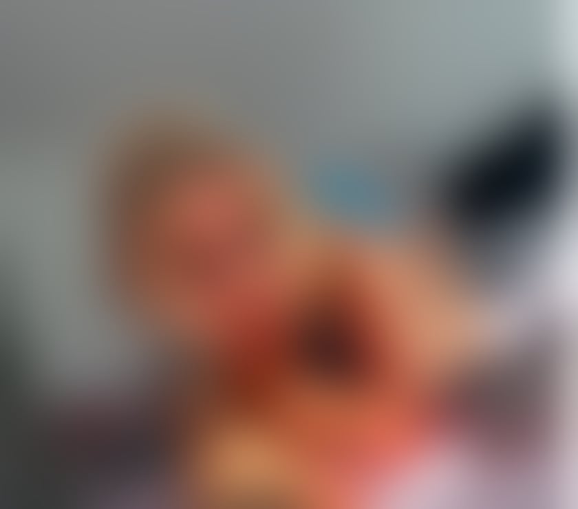 Escorts and Massages Birmingham Birmingham - Photos for Curvey StrawberryBlonde Babe 🍓🍑