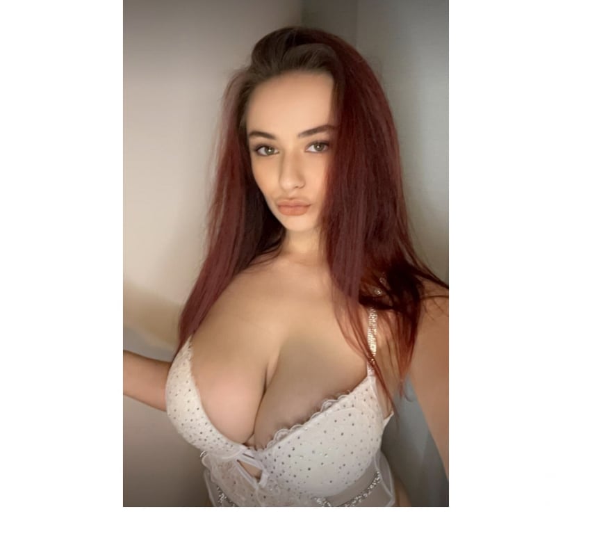 Escorts County Durham Darlington - Photos for ✨ New in Town – Elegant Incall & Outcall