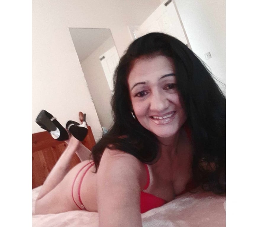 Escorts North West London Harrow - Photos for MIRA MILF💦🔥PARTY GIRL🥂👸🏽