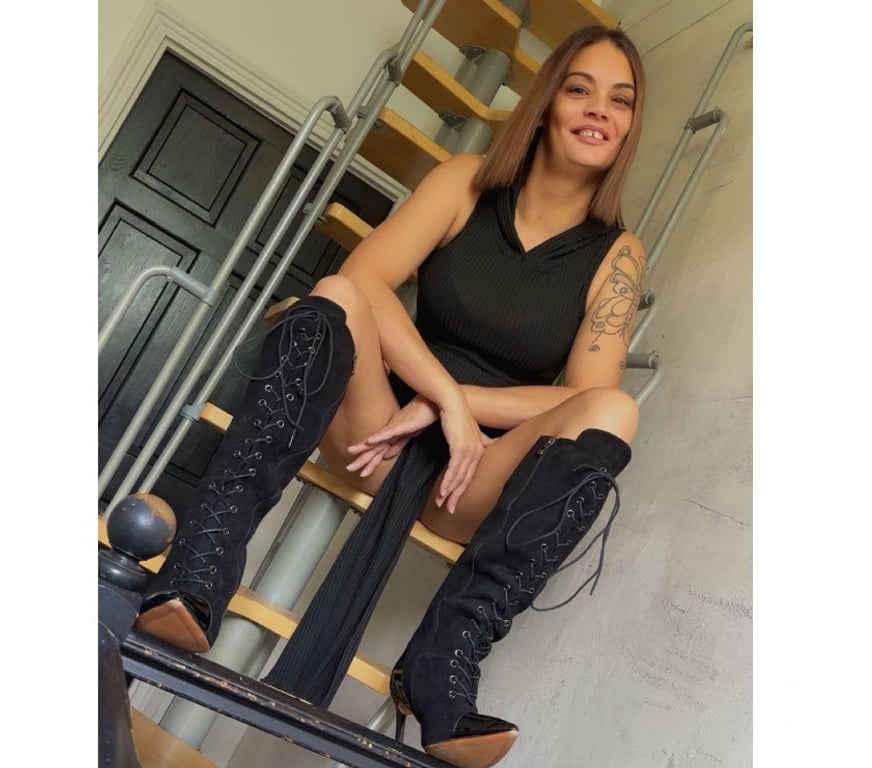 Escorts Windsor and Maidenhead Datchet - Sutton - Photos for MILF 👅 NINA 💦 UNLIMITED