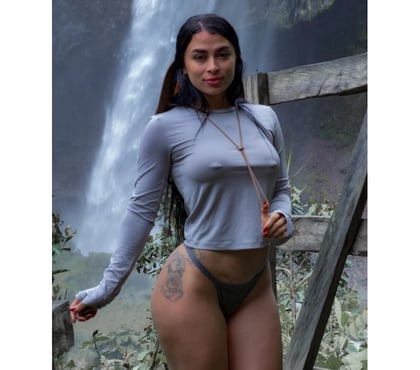  Escorts Plaistow Station East London - Photos for LUCIA 💦SEXY HOT BRAZILIAN🔥REAL PIC🍑