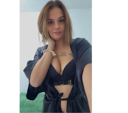 Escorts Slough Town Centre Slough - Photos for MILF 👅 NINA 💦 UNLIMITED