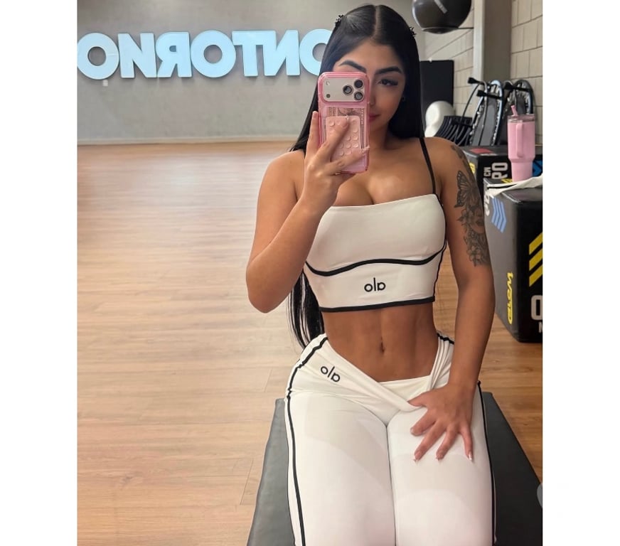 Escorts West London Hillingdon - Photos for 🔥BRUNINHA ❤️⭐️PARTY GIRL🔝🔞