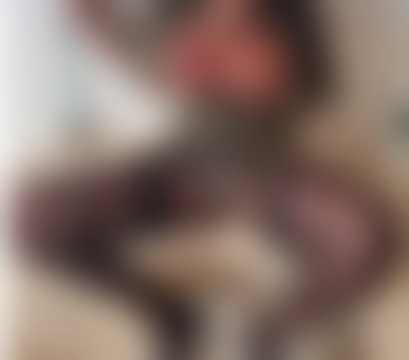 Escorts Tyne and Wear Sunderland - Photos for Allure K Busty Elegant Mature Sexy Lady
