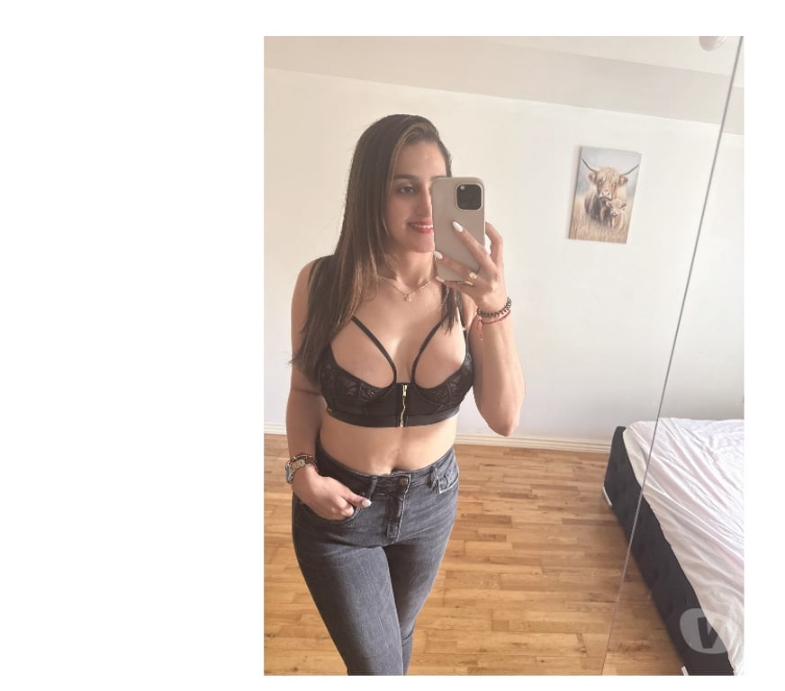 Escorts Hertfordshire Watford - Photos for ELENA PARTY PARAGUAYAN GIRL