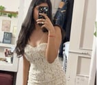 Discreet ; Elegant - Genuine indian lady very funny