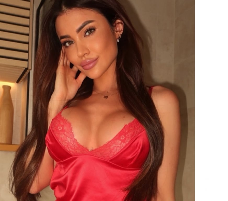 Escorts East London Aldgate East - East London - Photos for 🩷RAISSA🩷💯GENUINE🔛OUTCALL🔔NEW HERE🔊