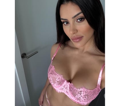  Escorts & Erotic Massage Marlow Buckinghamshire - Photos for OUTCALL 🖤 BUSTY BRUNETTE