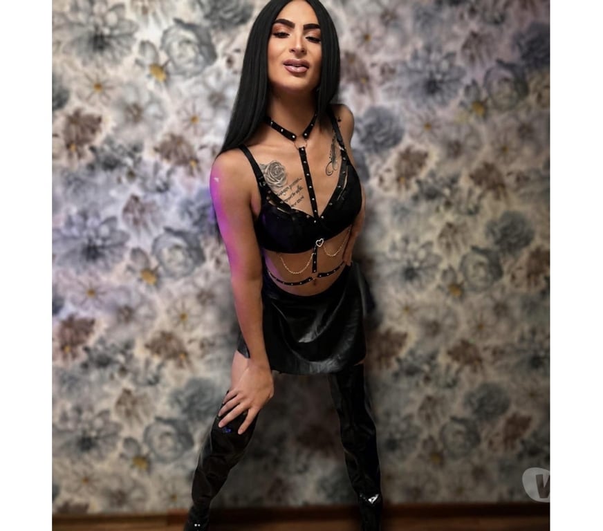 Trans Escorts West Midlands Coventry - Photos for Hi! I'm Kasandra, new in town. 💋 If you'd like
