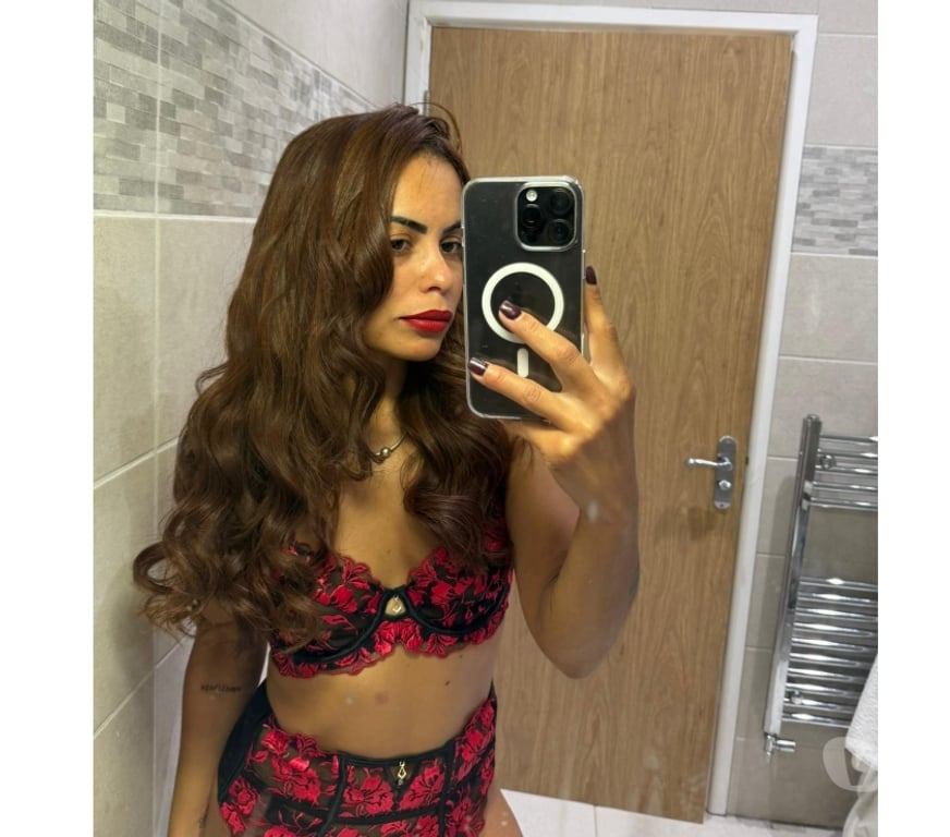 Escorts Oxfordshire Cherwell - Photos for PETITE LIA ❤️‍🔥 PARTY GIRL 🇧🇷 SMALL BODY