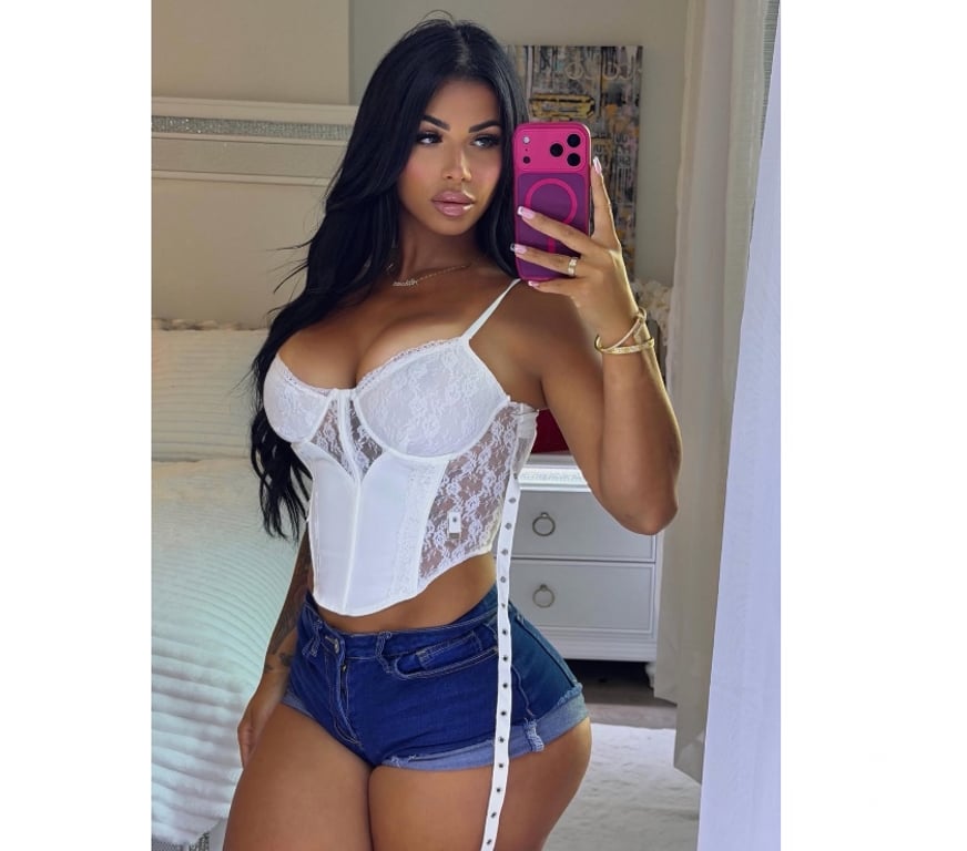 Escorts South East London Lewisham - Photos for 🛑LATINA ALINE 🛑NEW HERE🛑GOOD SERVICES