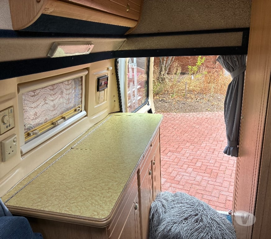 secondhand caravans Worcestershire Redditch - Photos for Motorhome for sale