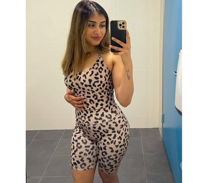 Escorts Pollokshields Glasgow - Photos for ANYSHA❣️Curvy Indian lady ⭐ with classy looks 😍