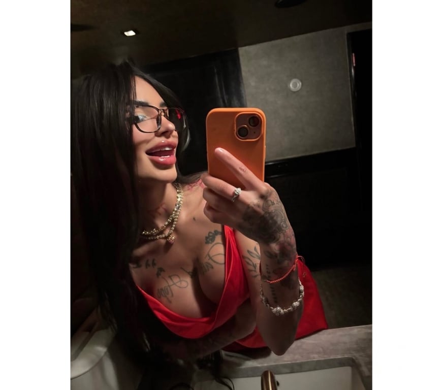 Escorts East London Cyprus - DLR Station - East London - Photos for 💯 REAL PIC 🔥 ATTRACTIVE GIRL FOR COMPANY 💋