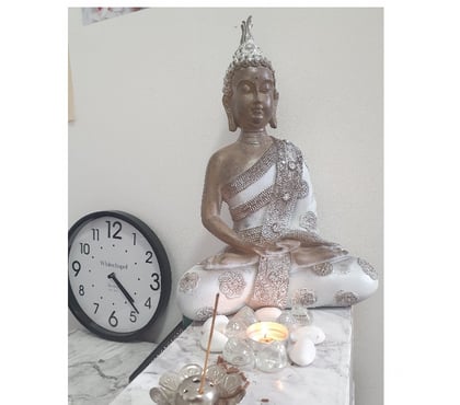 Massage Birmingham Birmingham - Photos for Nia Indian therapist