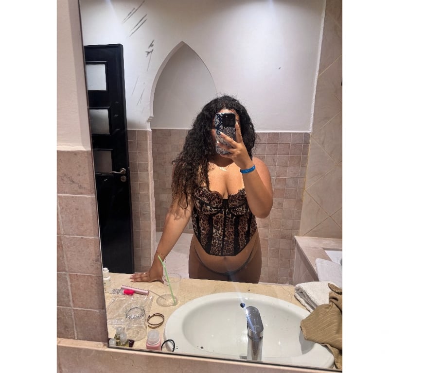 Escorts East London Canary Wharf - East London - Photos for Friendly & Discreet in Canary Wharf