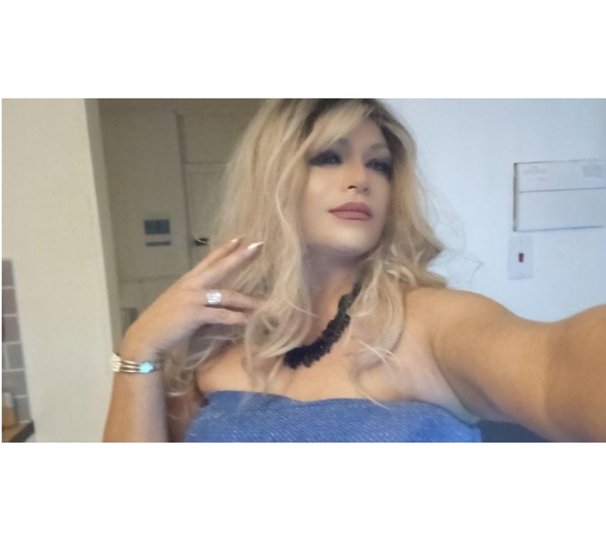 Trans Escorts Gloucestershire Cheltenham - Photos for Sandy 🔥 horny 😈 naughty 🍆🐷 Brazilian TSgirl