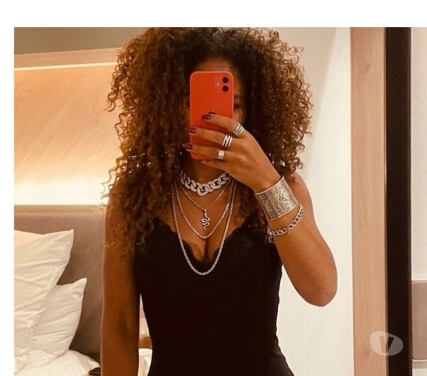 Escorts Hampshire Eastleigh - Photos for Southampton Eastleigh . Busty Slim Mixed Race Lady