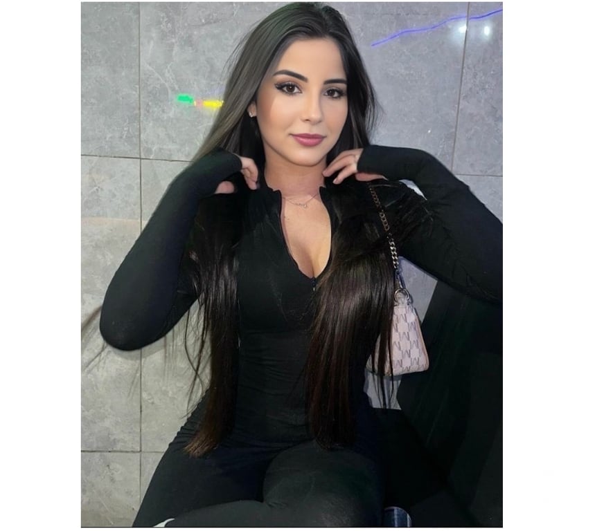 Escorts South West London Tooting - South West London - Photos for 🔥Luci party girl new in town Brazilian 🇧🇷
