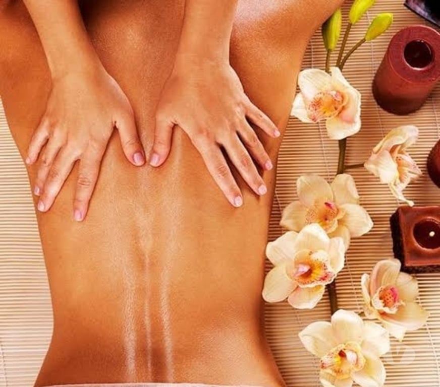 Full body massage West London Hillingdon - Photos for Massage for women available in spent